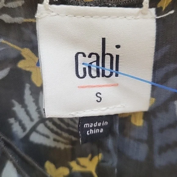 Cabi Floral V Neck Chiffon Sheer Layered size S - Picture 6 of 10